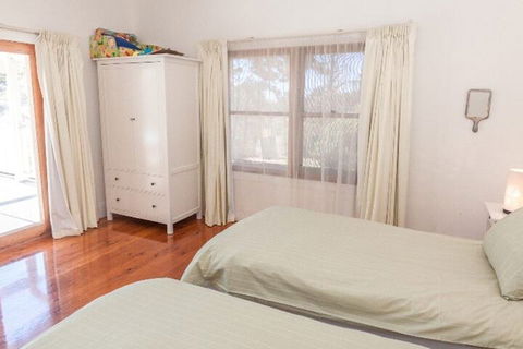 The Banksia 3 Banksia Court - Your Accommodation 4