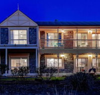 Angaston House - Your Accommodation