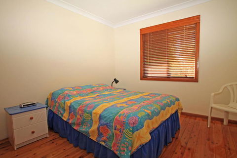Berrara Cove Beach House - Your Accommodation 2