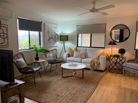 Maleny Arthouse Cottage - Your Accommodation 1