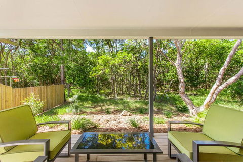 A SWEET ESCAPE Beachfront Tranquility - Your Accommodation 5