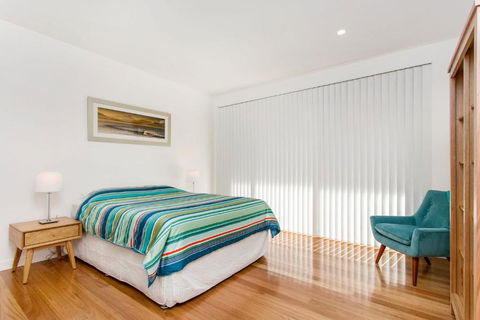 A SWEET ESCAPE Beachfront Tranquility - Your Accommodation 3