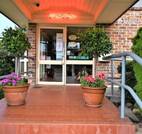 Grand Country Lodge Motel - Your Accommodation