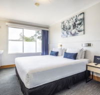 Nightcap at Carlyle Hotel - Your Accommodation