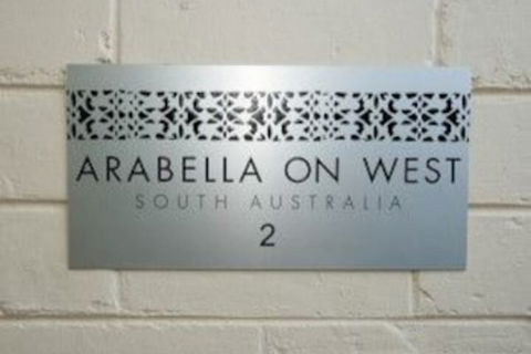 Arabella On West Apartments - Your Accommodation 1