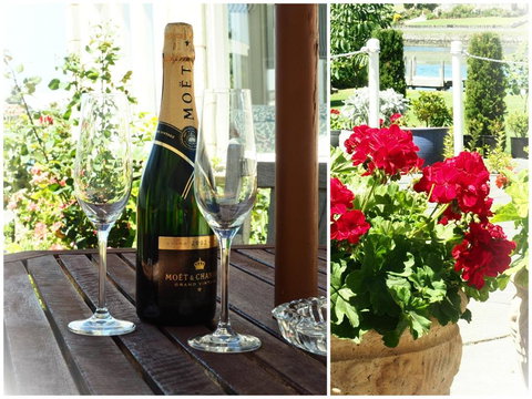 Douglas Riverside - Your Accommodation 5