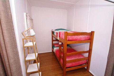 Bella Vista 9 East Street - Your Accommodation 2