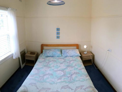 Lorikeet Retreat 11 Hodgson Street - Your Accommodation 6