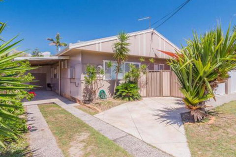 Yamba Daze Sunrise Pet Friendly - Your Accommodation 3