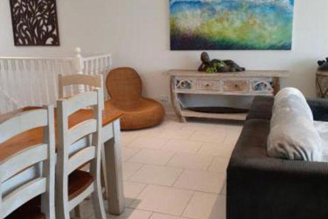 Ven & Marks Place - Your Accommodation 6