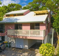 Straddie House