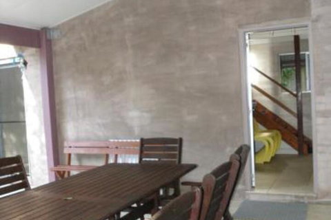 Bunya Seaside - Your Accommodation 5