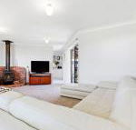 Ourimbah across from the local rock pools - Your Accommodation