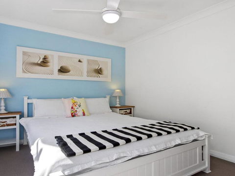 Sand Dunes House & Cabin Accommodation - Your Accommodation 3