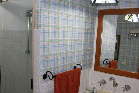 Ayers Burra - Your Accommodation 7