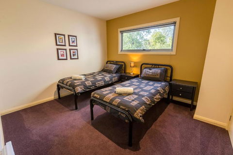 Aqua Vista A Stroll To Paynesville Forshore - Your Accommodation 3