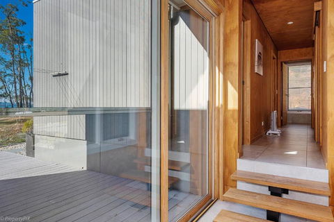 Fairwinds Tasmania - Your Accommodation 5