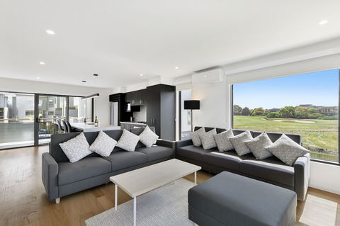 The Fairway Club Torquay - Your Accommodation 4