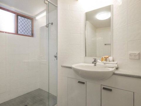 First Point Down - Your Accommodation 6