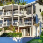 BEACHSIDE MANOR Walk To The Beach - Your Accommodation 0