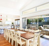 Calming Waters Pet Friendly 3 Min Walk to Beach - Your Accommodation