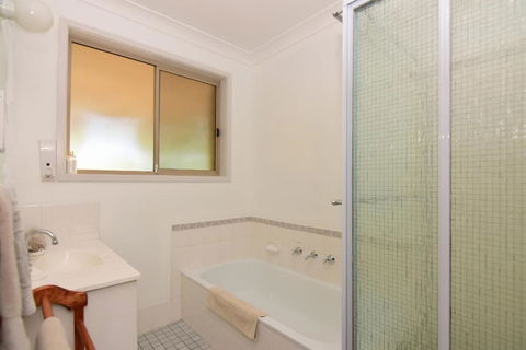 Valley Haven 3 Bedrooms Close To The Village! - Your Accommodation 5
