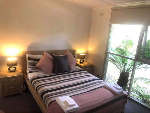 Russell Falls Holiday Cottages - Your Accommodation 2