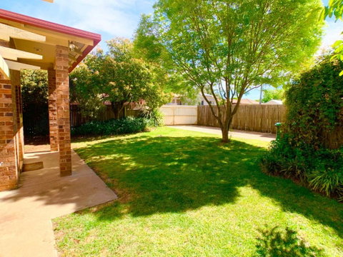 123 Hill St. Heart Of Orange Double Brick - Your Accommodation 4