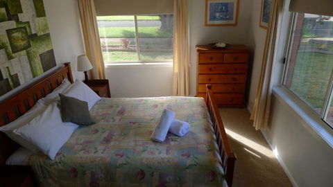 OCEAN VIEWS - Your Accommodation 5