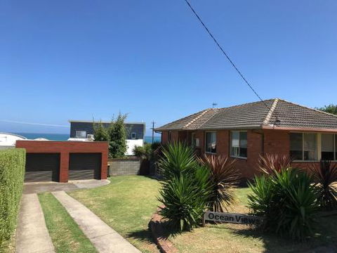 OCEAN VIEWS - Your Accommodation 3