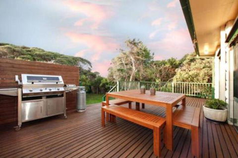 The Divide Rye Back Beach Hideaway - Your Accommodation 4