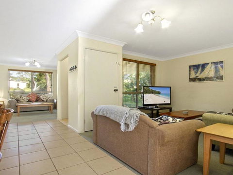 Dolphin Cottage In The Heart Of Callala Beach - Your Accommodation 6