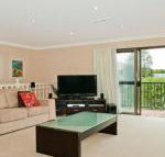 Ravello mediterranean style living