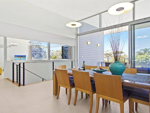 Serene Spacious Air Conditioned Accommodation - Your Accommodation 5