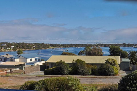 Mariners View Coffin Bay - Your Accommodation 2