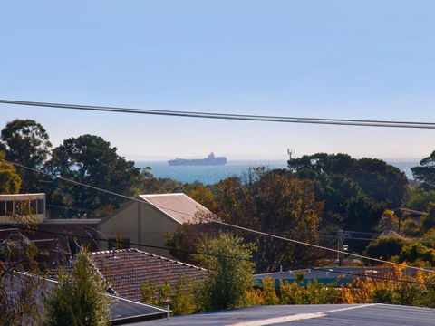 FAMILY GETAWAY DROMANA - Your Accommodation 5