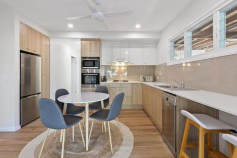 Day Dreaming - Your Accommodation 4