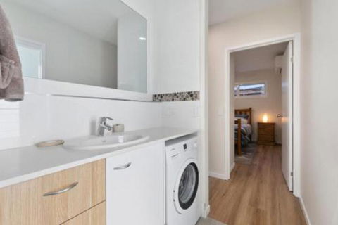 Day Dreaming - Your Accommodation 2