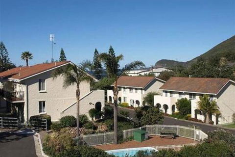 VILLA MANYANA 7 - Your Accommodation 0