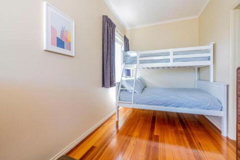 VIEWS FOREVER INVERLOCH - Your Accommodation 6