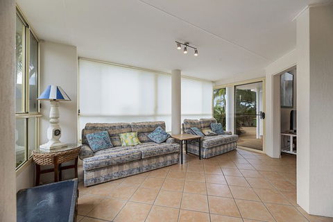 Fabulous Pet Friendly Family Home - 3 Carribean Court - Your Accommodation 4
