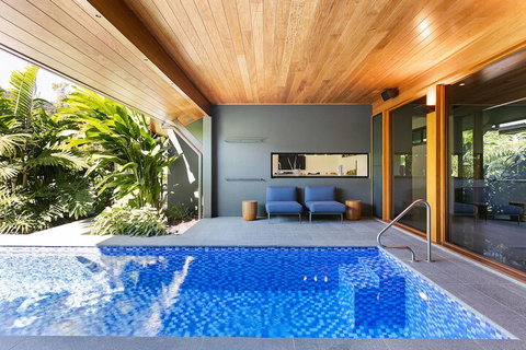 Aqua - At Funnel Bay - Your Accommodation 6