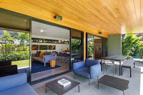 Aqua - At Funnel Bay - Your Accommodation 1