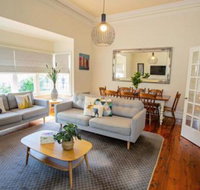 Hansen Street Retreat