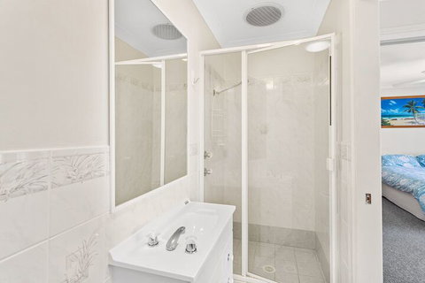 Farm Road, 6A - Your Accommodation 2