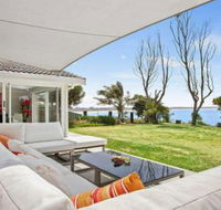 Karelda absolute waterfront pet friendly property - Your Accommodation