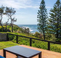 Seaview Pet Friendly with Stunning Views 1 Min to Beach - Your Accommodation