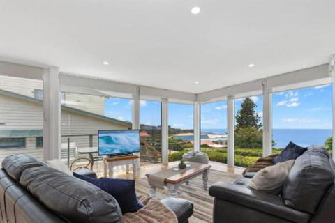 COASTAL HAVEN Panoramic Ocean Views - Your Accommodation 0