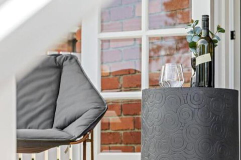 YIN YANG MOUNT ELIZA - Your Accommodation 2