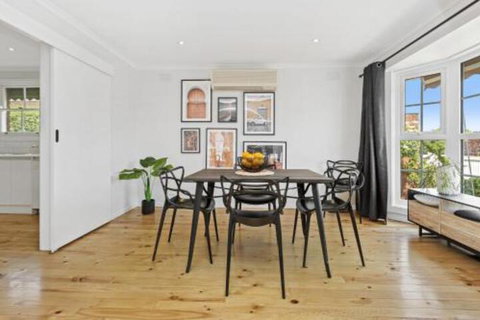 YIN YANG MOUNT ELIZA - Your Accommodation 0